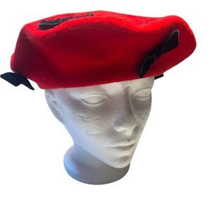 Red Beret with Black Bow Accents - wool